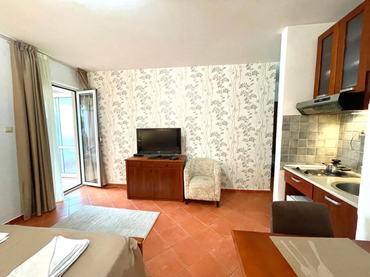 Apartments Petkovic Budua Esterno foto